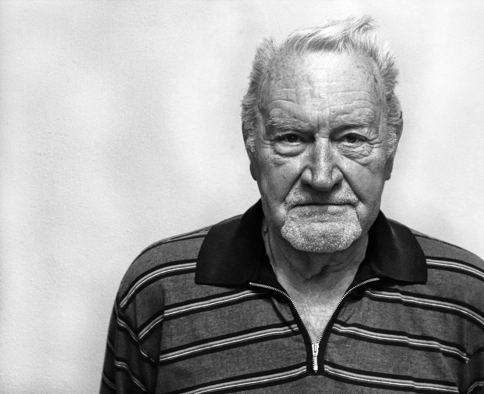 Hearing aid whistling what causes feedback in hearing aids