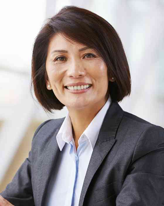  Asian woman